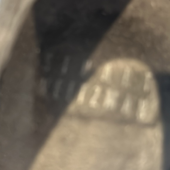 Stuart Weitzmam Pewter Snake Embossed Ballet Flats Size 7.5 - Picture 8 of 11